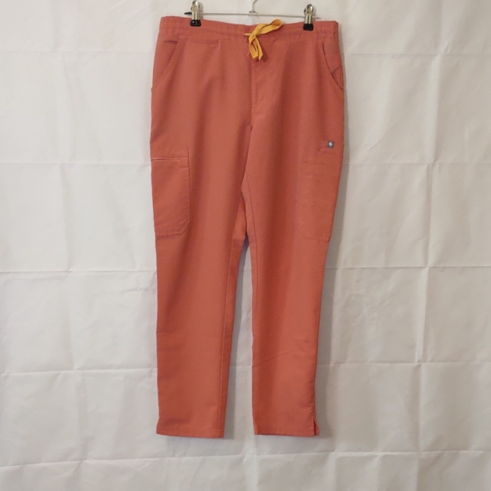Figs Yola Scrub Pants - Coral
